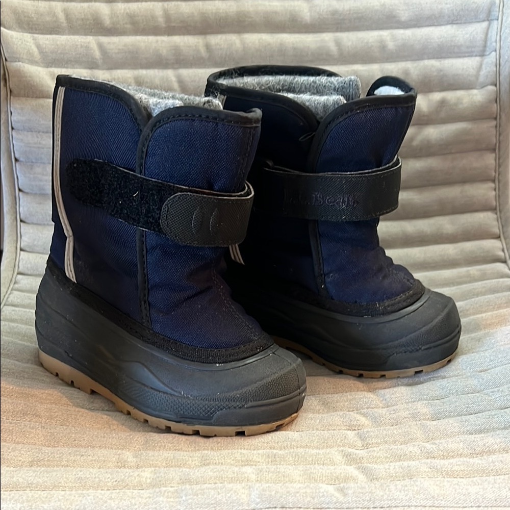 Kids Navy Winter Boots
